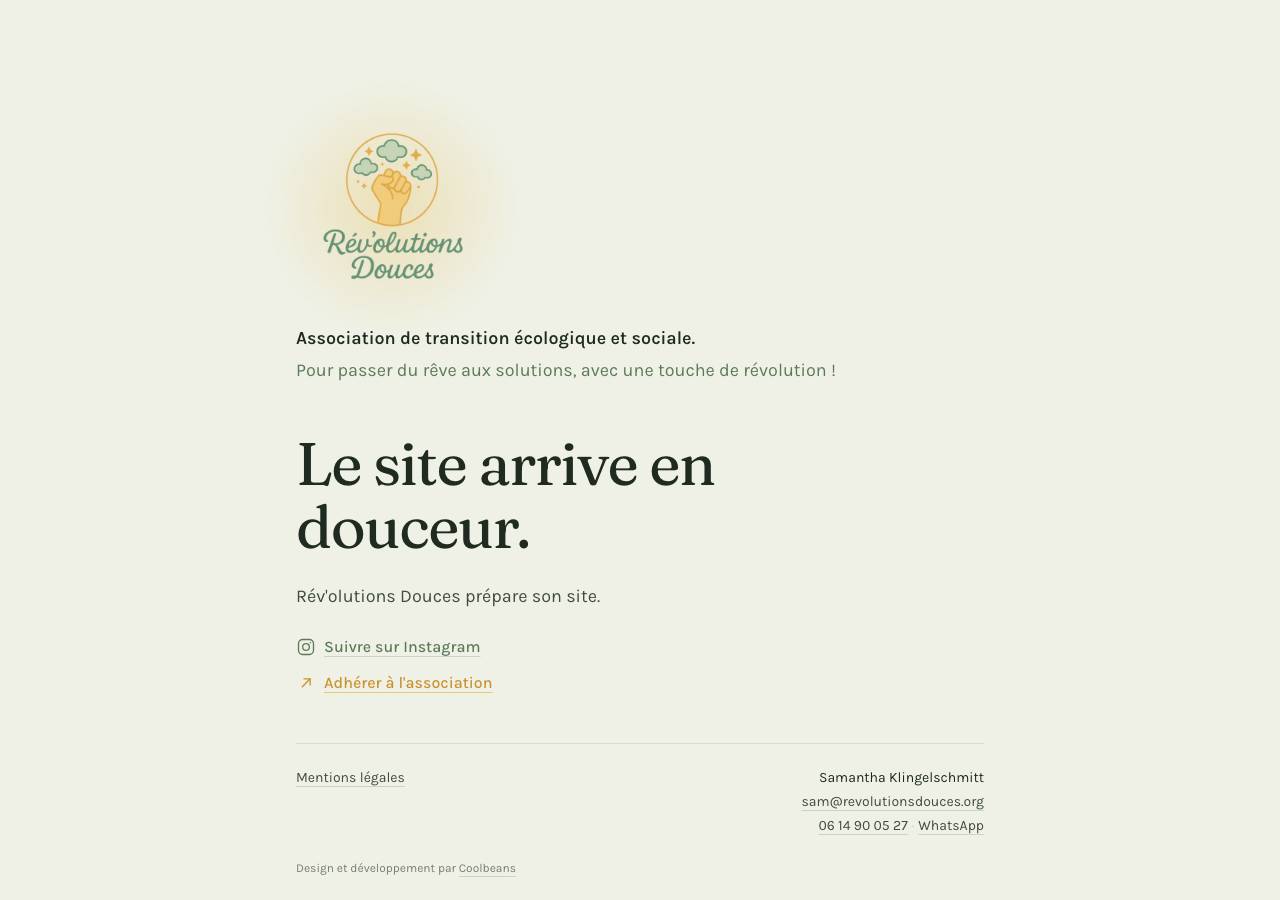 Screenshot of revolutionsdouces.org taken by the zone census on 2026-09-15